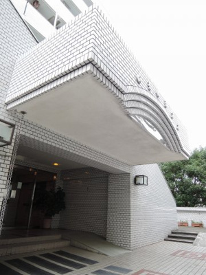 【エントランス】 | グローリア初穂湘南六浦 | 京急逗子線「六浦」駅から5分とアクセス良好！