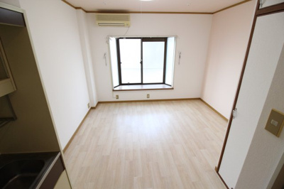 【洋室】 | アリタマンション長瀬