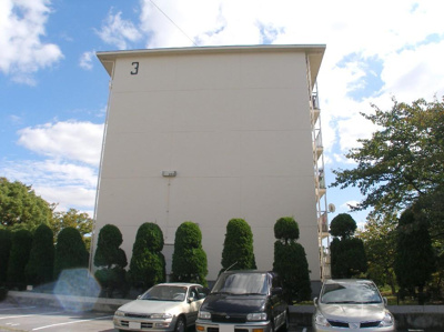 【外観】 | 上田東町住宅　3号棟 | 3号棟　西側から