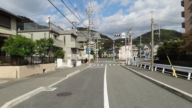 箕面市箕面7丁目　中古一戸建の周辺|山見えるの景色がとても綺麗です。