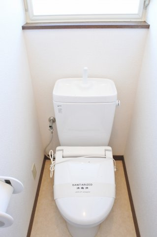 薄島貸家のトイレ