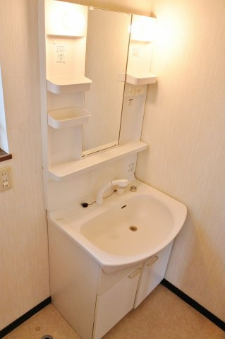 薄島貸家の独立洗面台