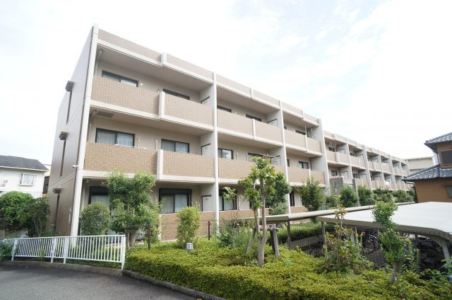 エーヴィヒ畠中Ⅰの外観