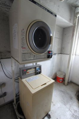 【その他共用部分】 | レインボー仙台 | 各フロアーにコインランドリーあり