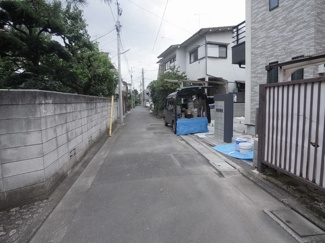 【前面道路含む現地写真】