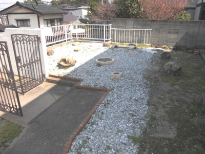 【庭】 | 片峰中央戸建て