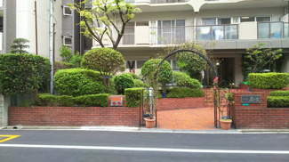 【エントランス】