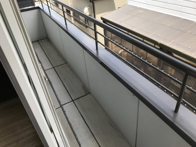 ポートアベニューのバルコニー