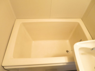 【浴室】 | サンコートセリザワ | お風呂です