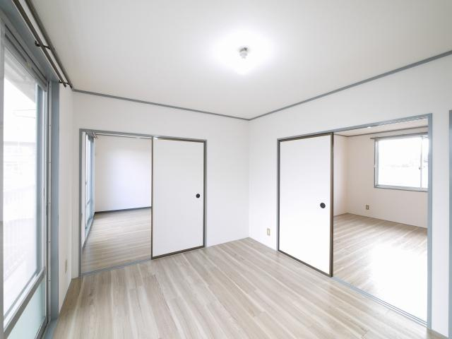 コーポ宝来Ⅱ（宝来）の洋室|明るい洋室です