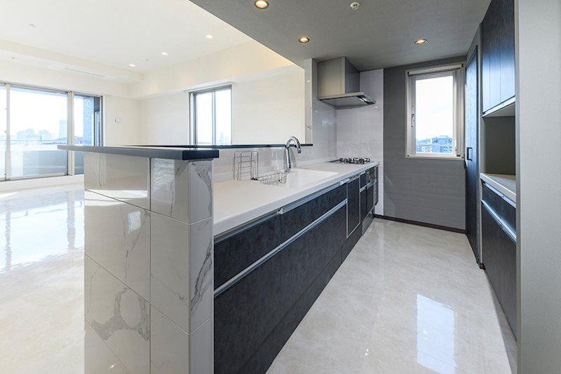 港区西麻布４丁目の賃貸マンションのキッチン
