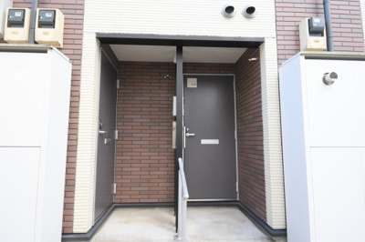 【エントランス】 | 千代