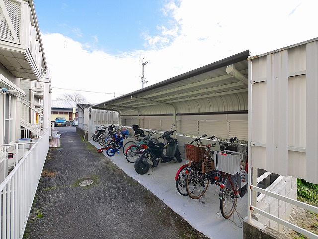 ファミール北郡山のその他共用部分|駐輪場
