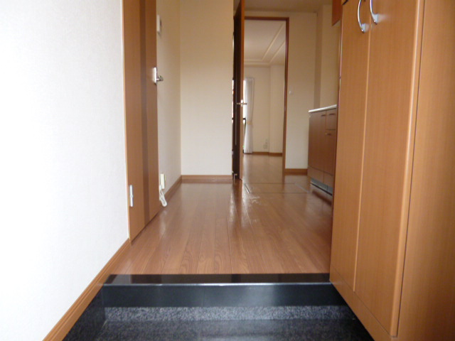 グランディアの玄関