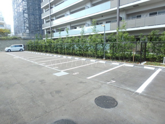 【駐車場】 | BLESS宮崎台（ブレス宮崎台） | 平置き駐車場