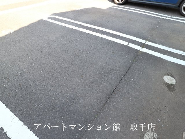 パサージュＣの駐車場