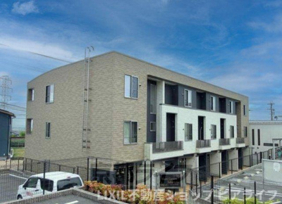 【外観】 | メルシーガーデン坂本