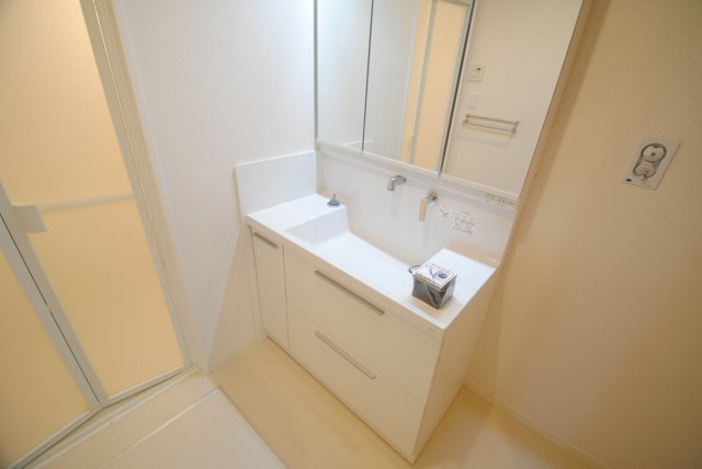 MAST東櫛原の独立洗面台