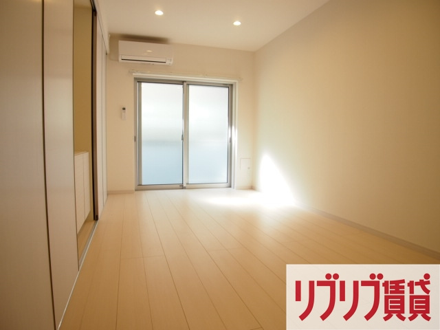 リブリ・ルームス新千葉の居間・リビング