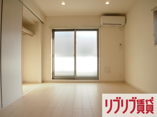 リブリ・ルームス本千葉の居間・リビング