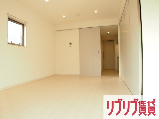 リブリ・ルームス本千葉の居間・リビング