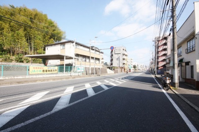 【周辺】 | 堀崎駐車場第２ | 堀崎第２駐車場　　　リサイクルショップ楽市さんの裏です。