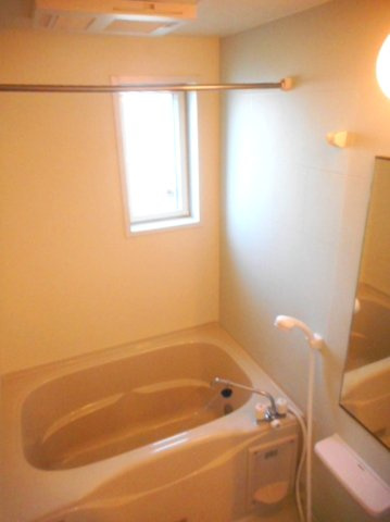 クラベール弐番館の浴室