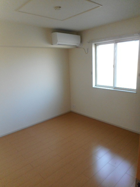 クラベール弐番館の寝室