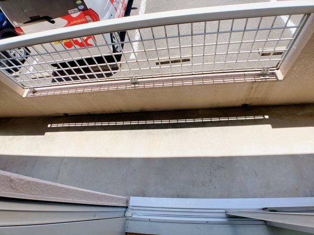 サンシャイン富士ケ丘のバルコニー