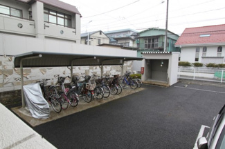 【その他共用部分】 | エス・ミューラー | 自転車置場