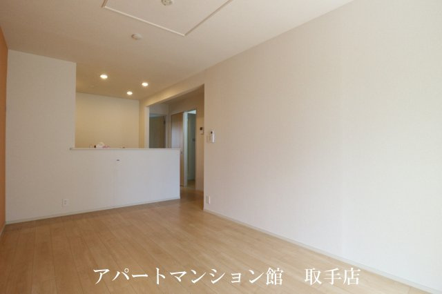 サニーサイトS の居間・リビング