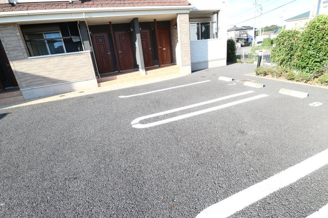 コージーレジデンスⅡの駐車場