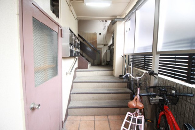 【ロビー】 | 桃ヶ池日光ビル