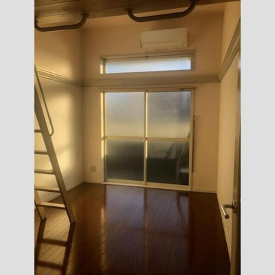 【寝室】 | ルーチェ九の城