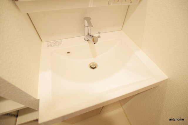 JMFレジデンス大阪福島(旧:アクセリス大阪福島)　仲介手数料無料の洗面所