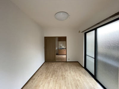 【洋室】 | ハナ・マンション