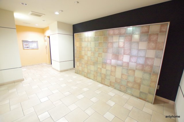 ドゥーエ本庄　仲介手数料無料のロビー