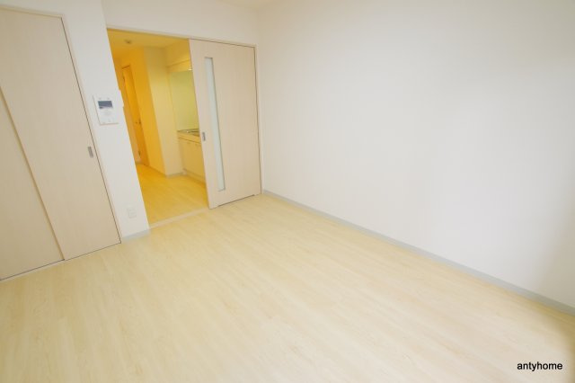 ドゥーエ本庄　仲介手数料無料の洋室