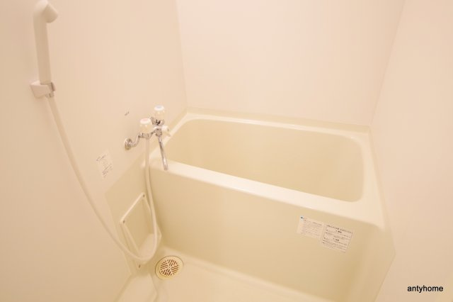 ドゥーエ本庄　仲介手数料無料の浴室