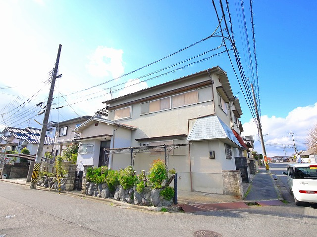 相楽川ノ尻貸家の外観