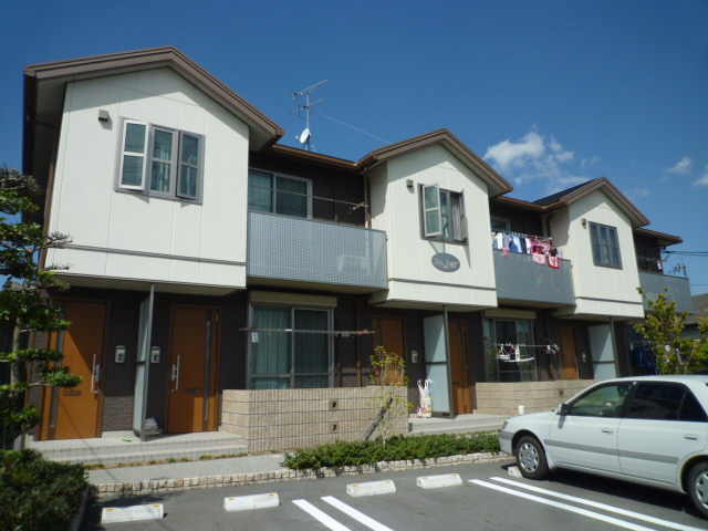 都窪郡早島町前潟のアパートの外観