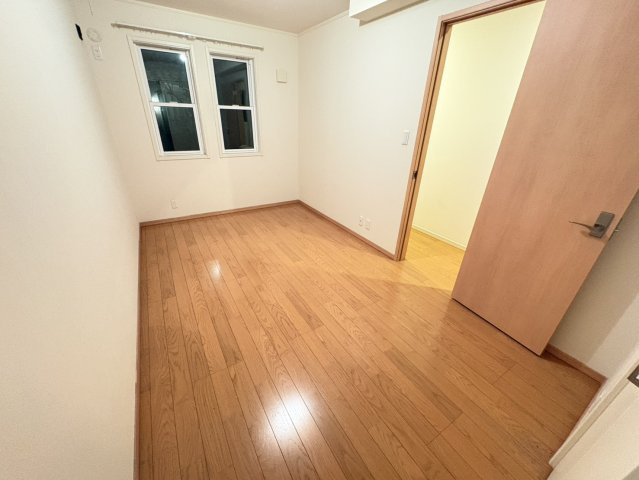ファビュラス市川 Aのその他