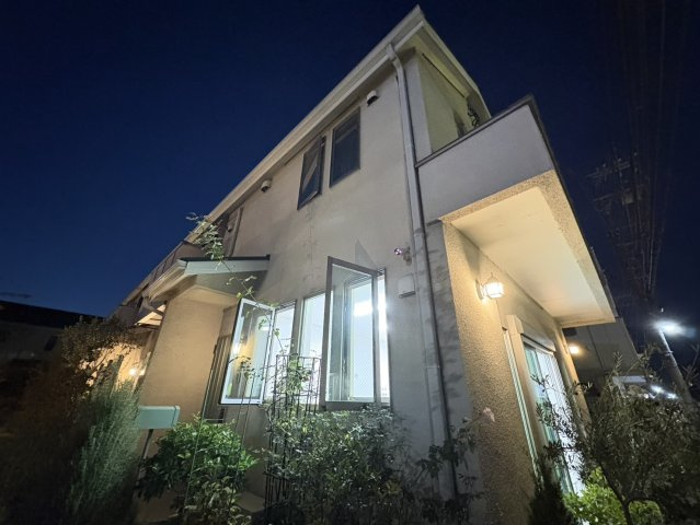 ファビュラス市川 Aの外観