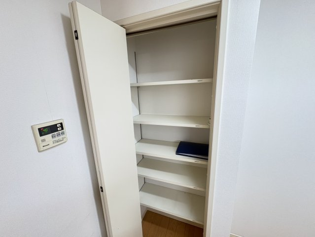 ファビュラス市川 Aの収納