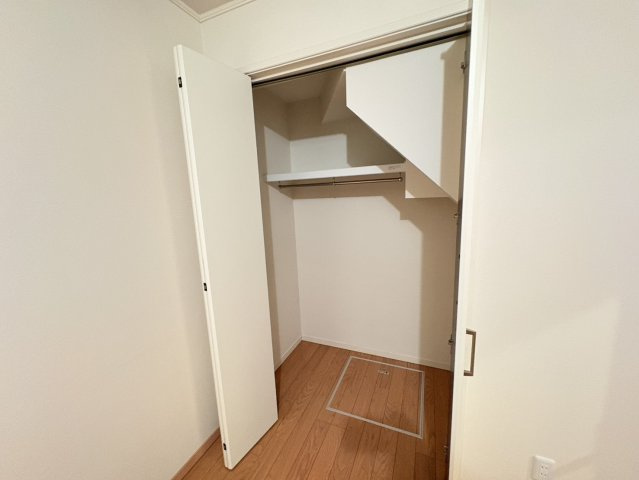 ファビュラス市川 Aの収納