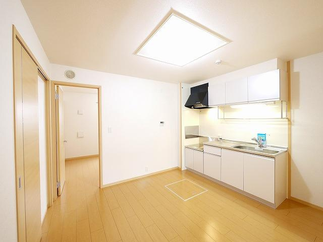 フレイズ　Ⅰの内装|ゆったり過ごせる居間です