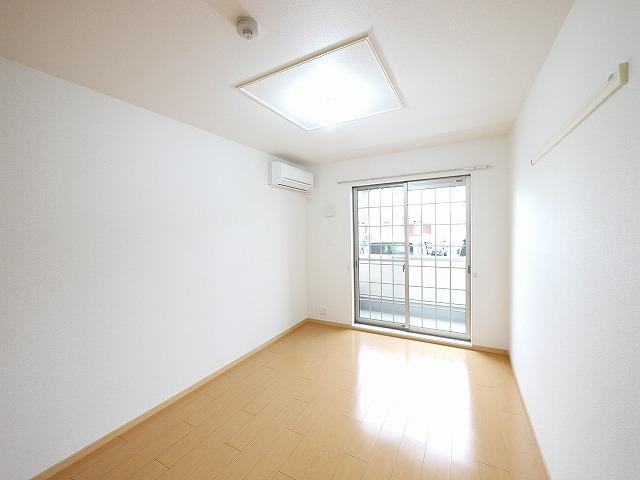 フレイズ　Ⅰの洋室|きれいな洋室です