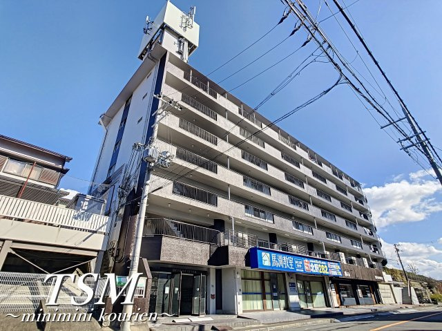 ロイヤルハイツさつき丘の外観