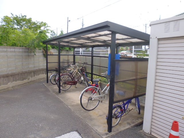 倉敷市福田町古新田のアパートのその他共用部分|駐輪場