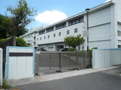 【周辺】 | 根岸駅前第２共同ビル | 根岸中学校